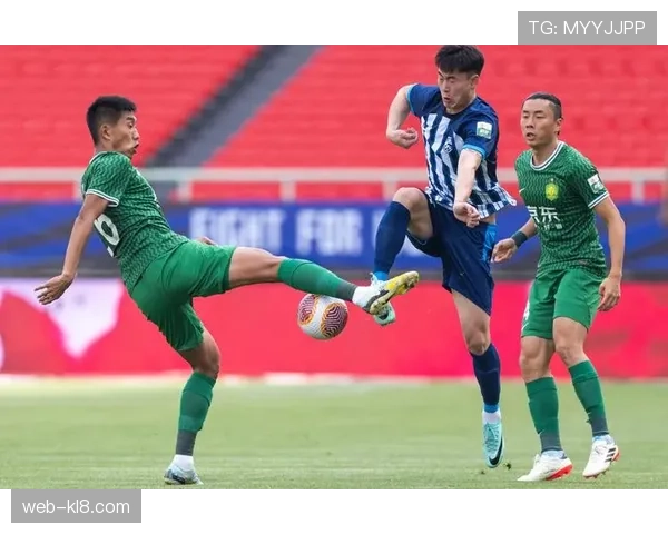 武汉三镇4-4战平北京国安，单场8球成赛季经典战役